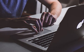 V体育网页版-广州队“裁员减薪”变真平民 蒋光太将何去何从？