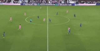 V体育娱乐-梅西世界波率队晋级，开季3场贡献2球2助攻