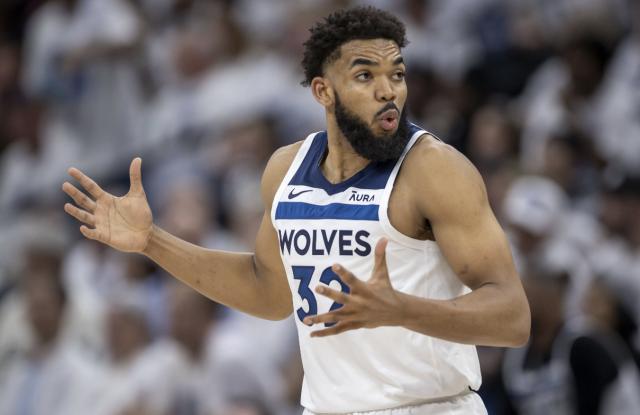 意难平！唐斯被交易震惊 凌晨三点穿狼队球衣训练